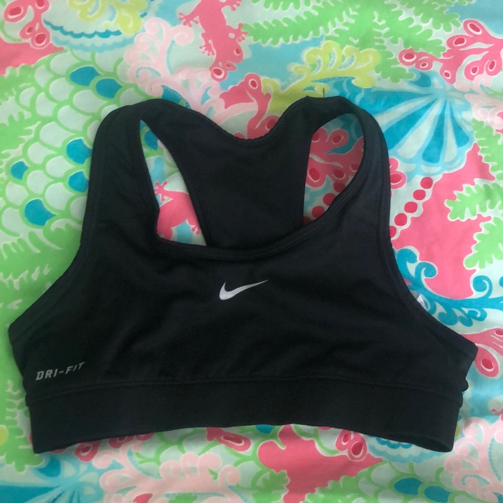 Nike dri-fit sports bra